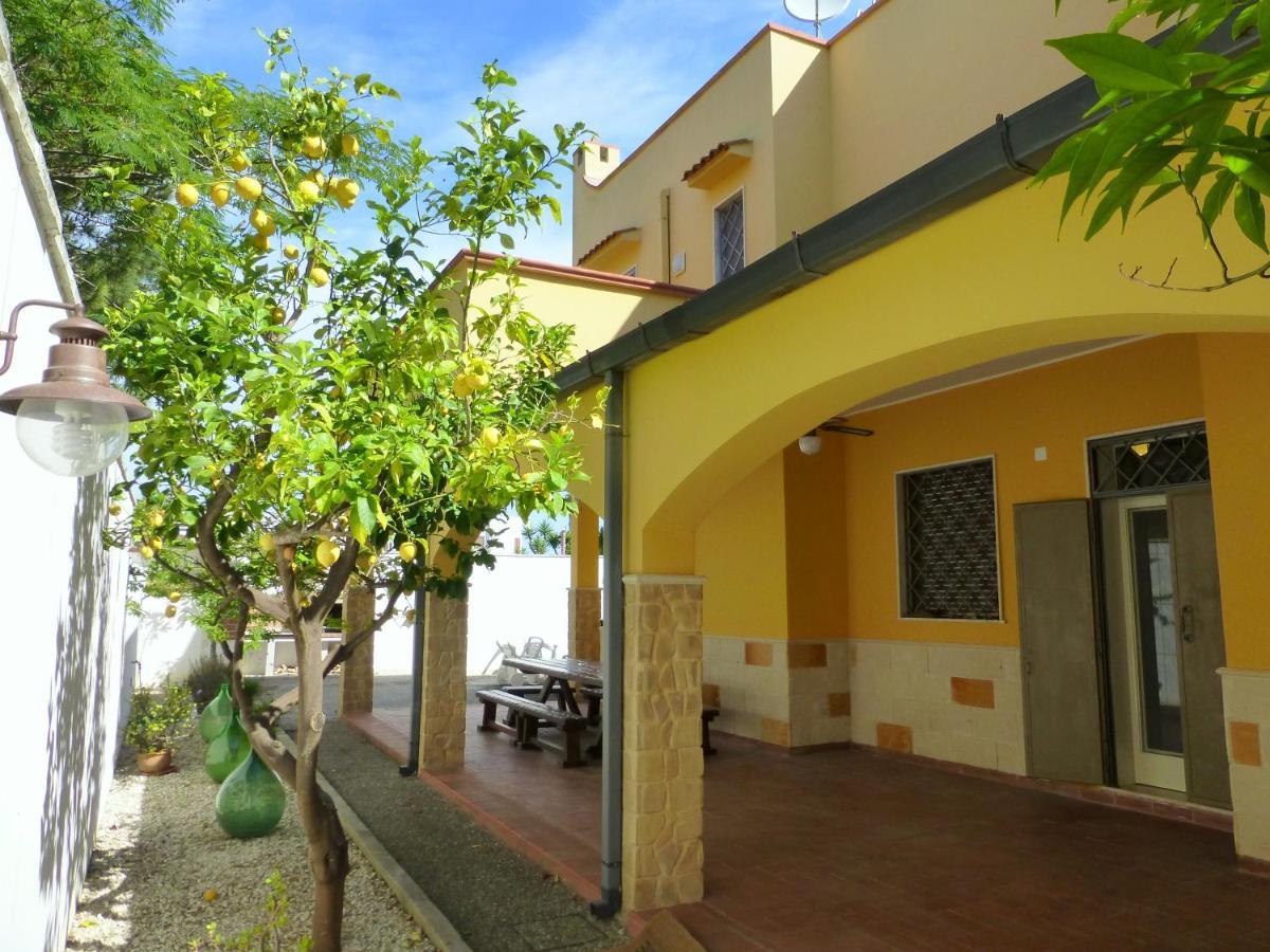 Villa Suzannah Lendinuso Exterior foto